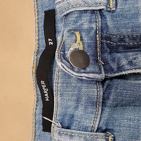 Harper, Size 27, Distressed, Denim Cuffed Shorts, Medium Wash. EUC - Picture 2 of 7